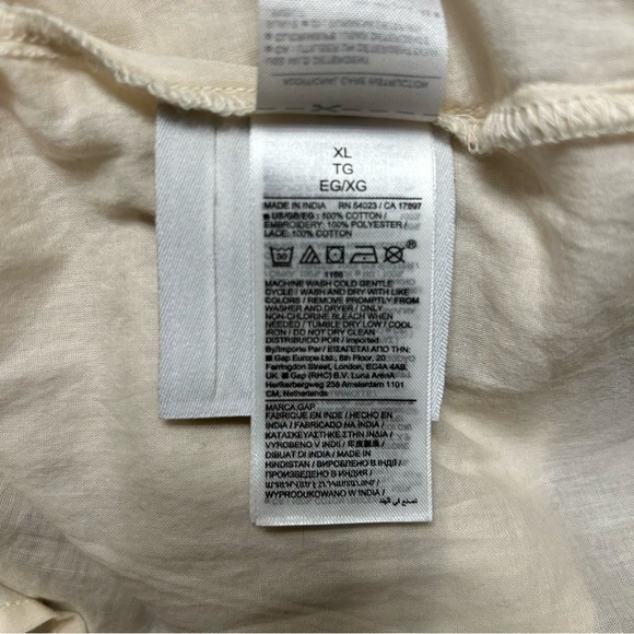 GAP Embroidered White Puff Sleeve Blouse with Bib Collar and Ruffles SZ XL - Picture 5 of 5